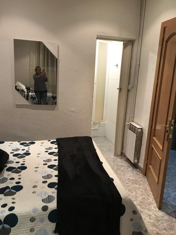 Hostal Aribau Barcelona Zewnętrze zdjęcie